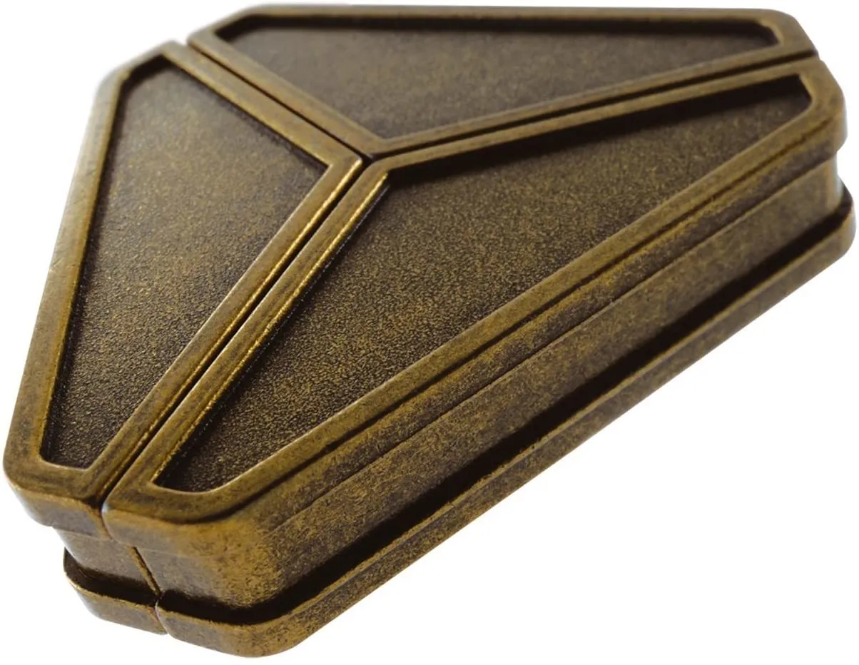Huzzle: Cast Delta Board Game